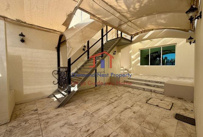 69112388 - Property Image 2