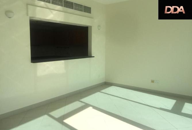 70268420 - Property Main Image