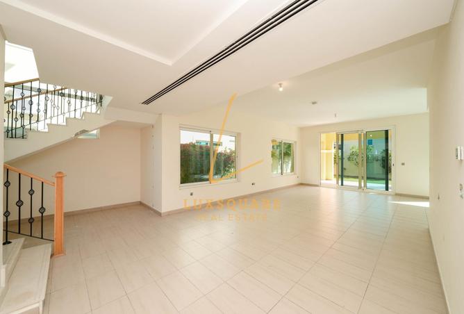 98689792 - Property Main Image