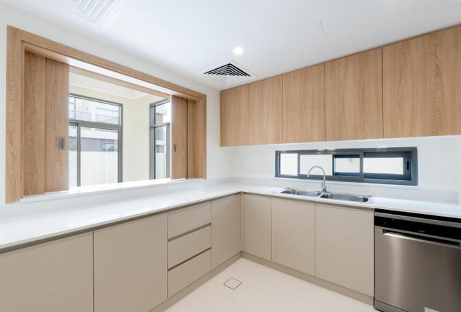 70695084 - صورة العقار 3