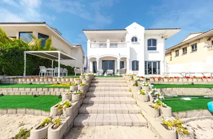 Villa - 4 Bedrooms - 5 Bathrooms for sale in Garden Homes Frond O - Garden Homes - Palm Jumeirah - Dubai Villa - 4 Bedrooms - 5 Bathrooms for sale in Garden Homes Frond O - Garden Homes - Palm Jumeirah - Dubai