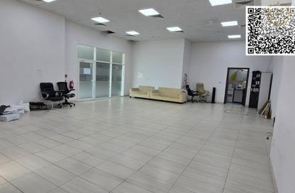 Office Space - Studio - 2 Bathrooms for rent in Al Rashidiya 3 - Al Rashidiya - Ajman