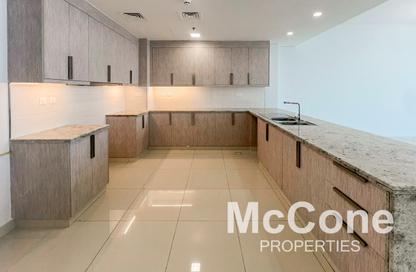 Apartment - 3 - 5 for sale in Topaz Avenue - Al Furjan - Dubai Apartment - 3 - 5 for sale in Topaz Avenue - Al Furjan - Dubai