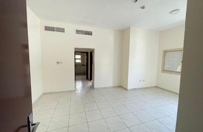 Office Space - Studio - 2 Bathrooms for rent in Hor Al Anz Street - Hor Al Anz - Deira - Dubai
