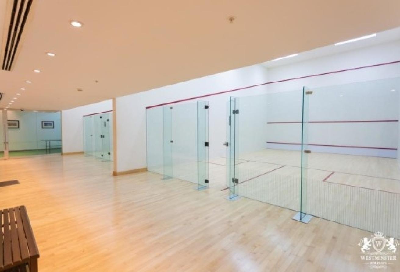 High End Three BR Apt+ maid room| Burj Residences photo 22