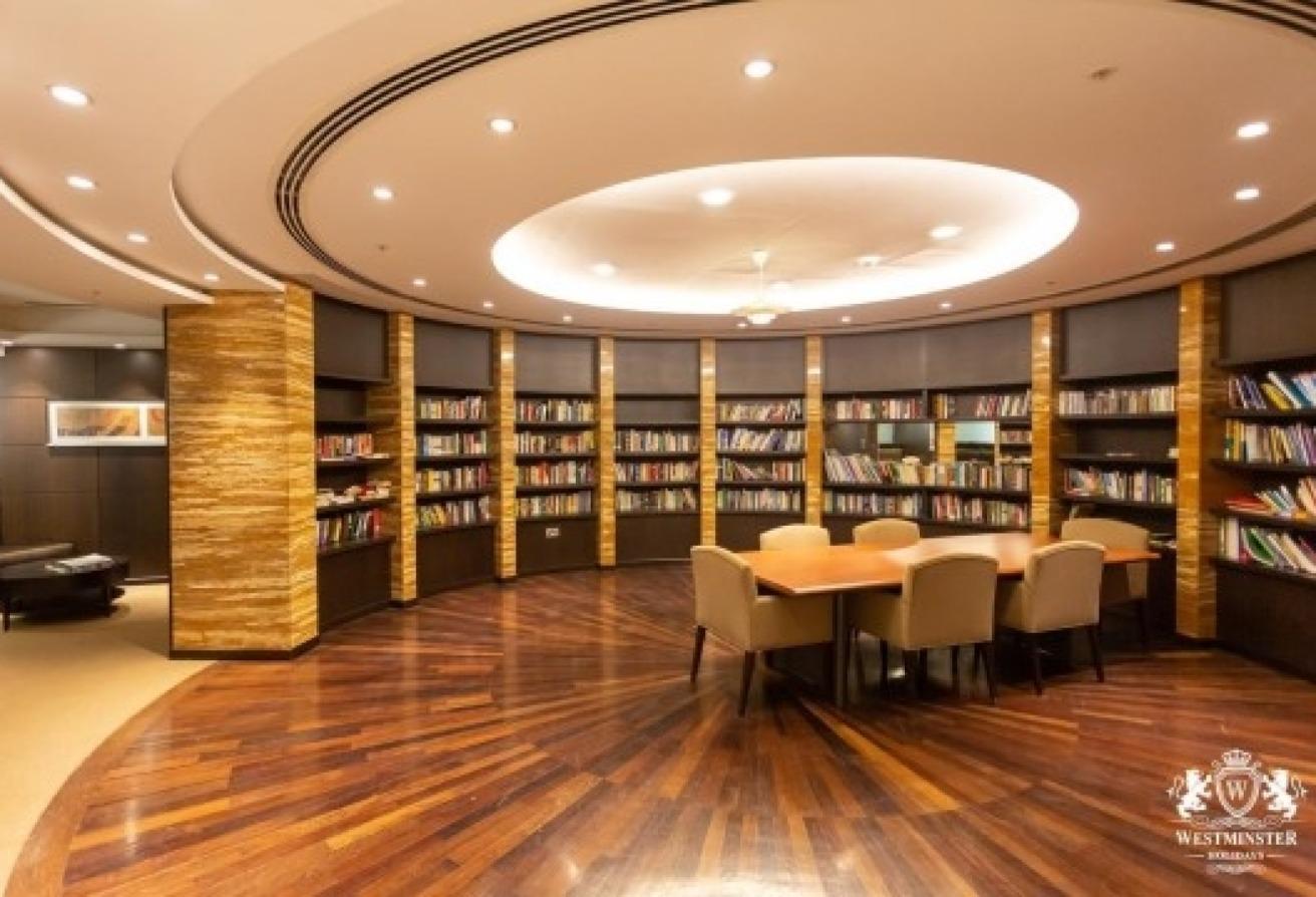 High End Three BR Apt+ maid room| Burj Residences photo 21