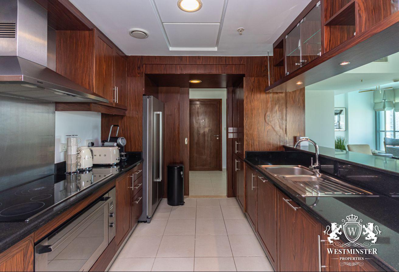 High End Three BR Apt+ maid room| Burj Residences photo 12