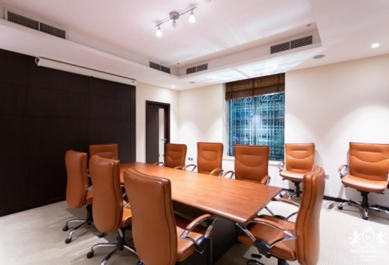 High End Three BR Apt+ maid room| Burj Residences photo 24