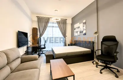 Apartment - 1 Bathroom for rent in Oxford Residence 2 - District 10 - Jumeirah Village Circle - Dubai