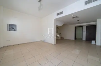 فيلا - 4 غرف نوم - 6 حمامات للايجار في أوتم 1 - شقق الخريف - سيزون كوميونيتي - منطقة 15 - قرية جميرا الدائرية - دبي فيلا - 4 غرف نوم - 6 حمامات للايجار في أوتم 1 - شقق الخريف - سيزون كوميونيتي - منطقة 15 - قرية جميرا الدائرية - دبي