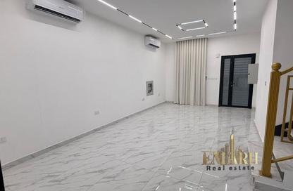 Villa - 4 - 6 for rent in Al Zaheya Gardens - Al Zahya - Ajman
