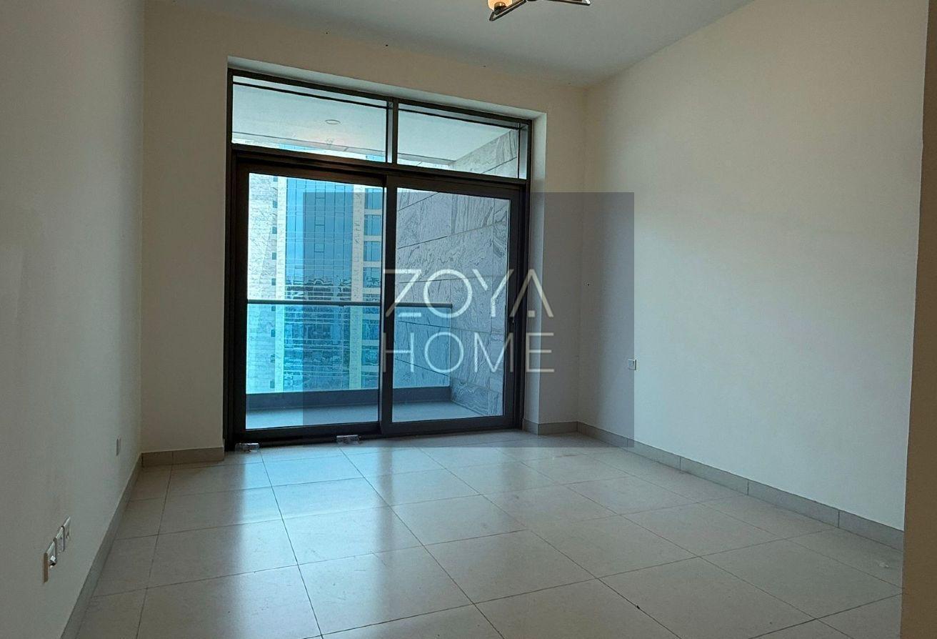 Biggest Size 1 Bedroom Apartment || Pool view photo 5