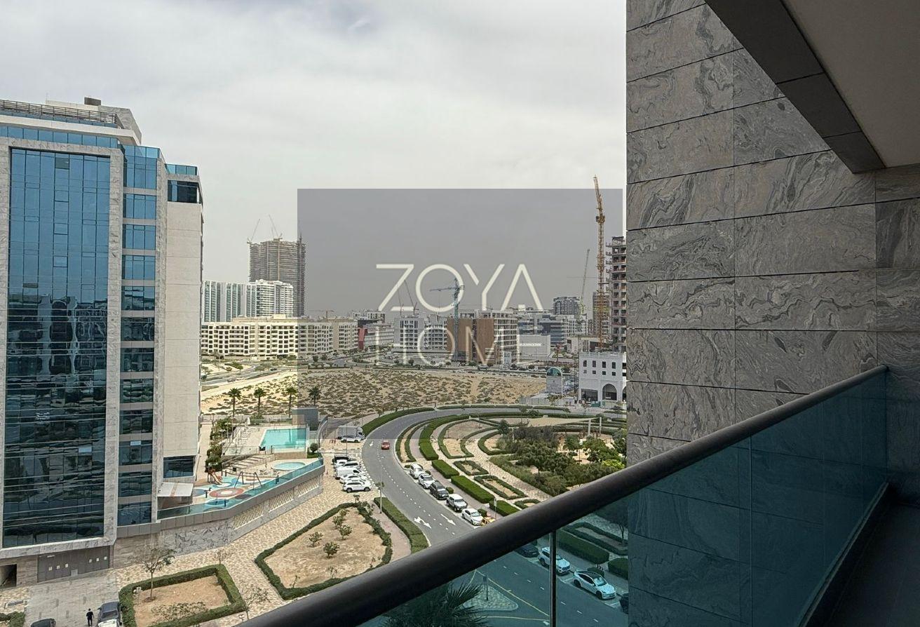 Biggest Size 1 Bedroom Apartment || Pool view photo 8