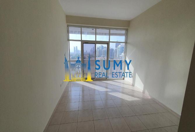 96125192 - Property Main Image
