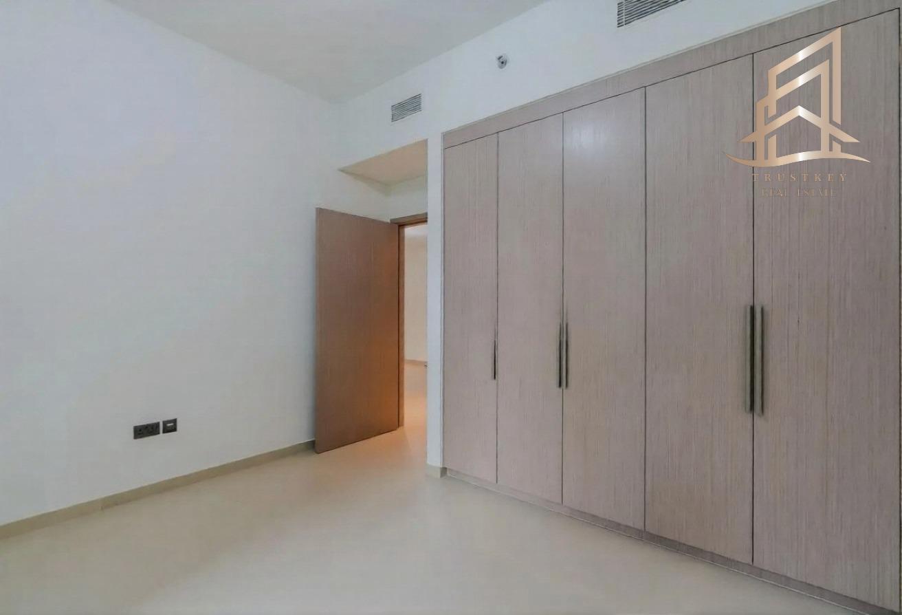 LARGEST IN OPERA DISTRICT | VASTU UNIT | BLVD VIEW photo 6
