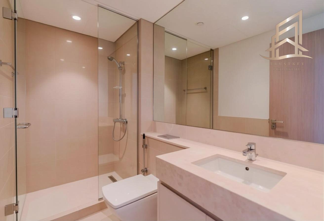 LARGEST IN OPERA DISTRICT | VASTU UNIT | BLVD VIEW photo 10
