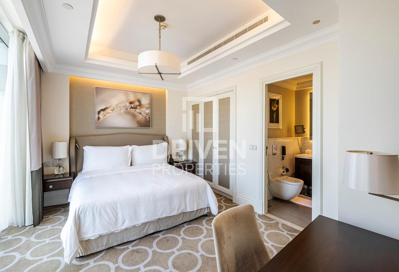 Furnished Apt | Spacious | Stunning View photo 4