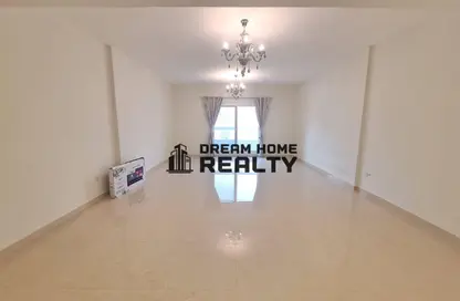 Apartment - 3 Bedrooms - 3 Bathrooms for rent in Dar Al Majaz - Jamal Abdul Nasser Street - Al Majaz - Sharjah