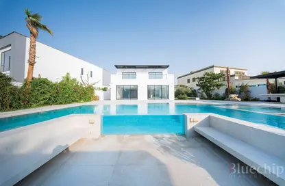 Villa - 4 Bedrooms - 5 Bathrooms for rent in Regional Large - Regional - Jumeirah Park - Dubai