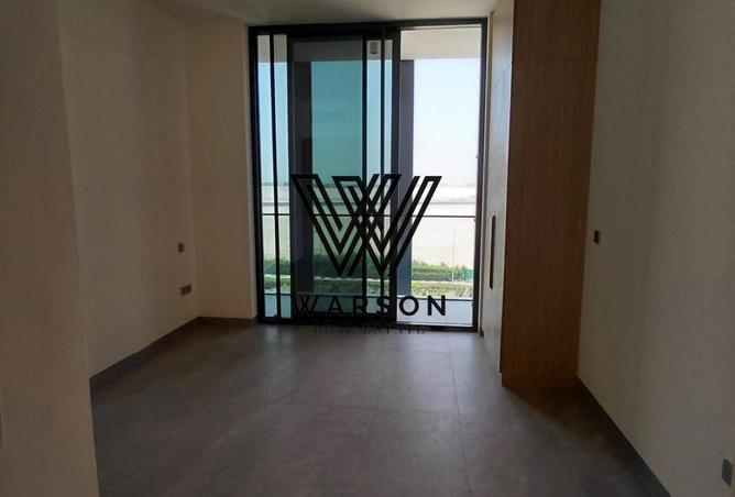 121107404 - Property Image 3