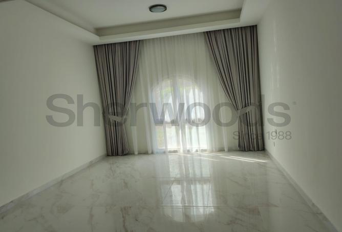 80691367 - Property Image 3