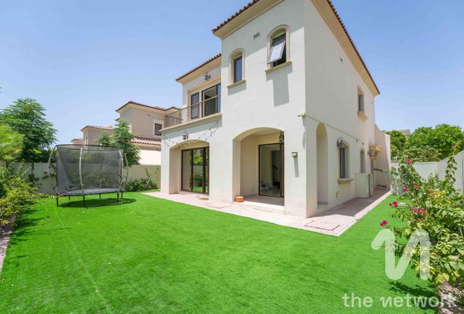 92702687 - Property Main Image
