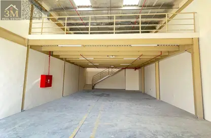 مستودع - استوديو - 1 حمام للايجار في الجرف الصناعية 1 - الجرف الصناعية - عجمان