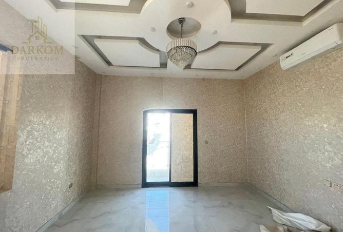 81127215 - Property Image 2