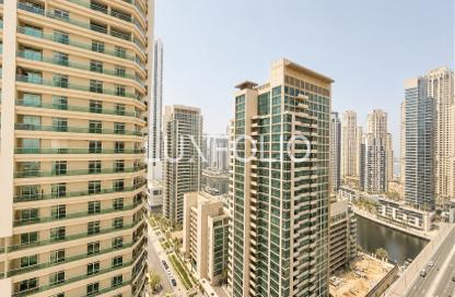 Apartment - 1 Bedroom - 2 Bathrooms for rent in West Avenue Tower - Dubai Marina - Dubai