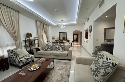 Apartment - 3 Bedrooms - 3 Bathrooms for sale in Al Thamam 41 - Al Thamam - Remraam - Dubai