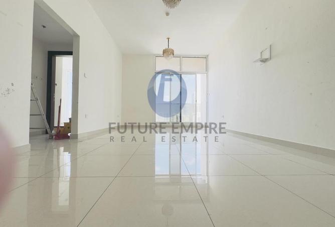 82365419 - Property Image 2