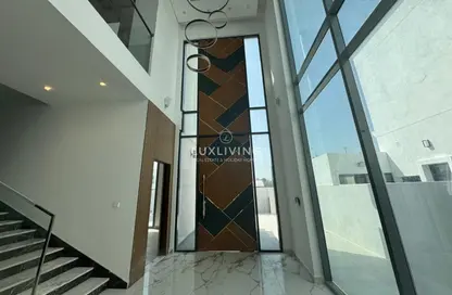 Villa - 5 Bedrooms - 6 Bathrooms for sale in Jumeirah Park Homes - Jumeirah Park - Dubai