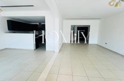 Townhouse - 3 - 4 for rent in Block H - District 12 - Jumeirah Village Circle - Dubai