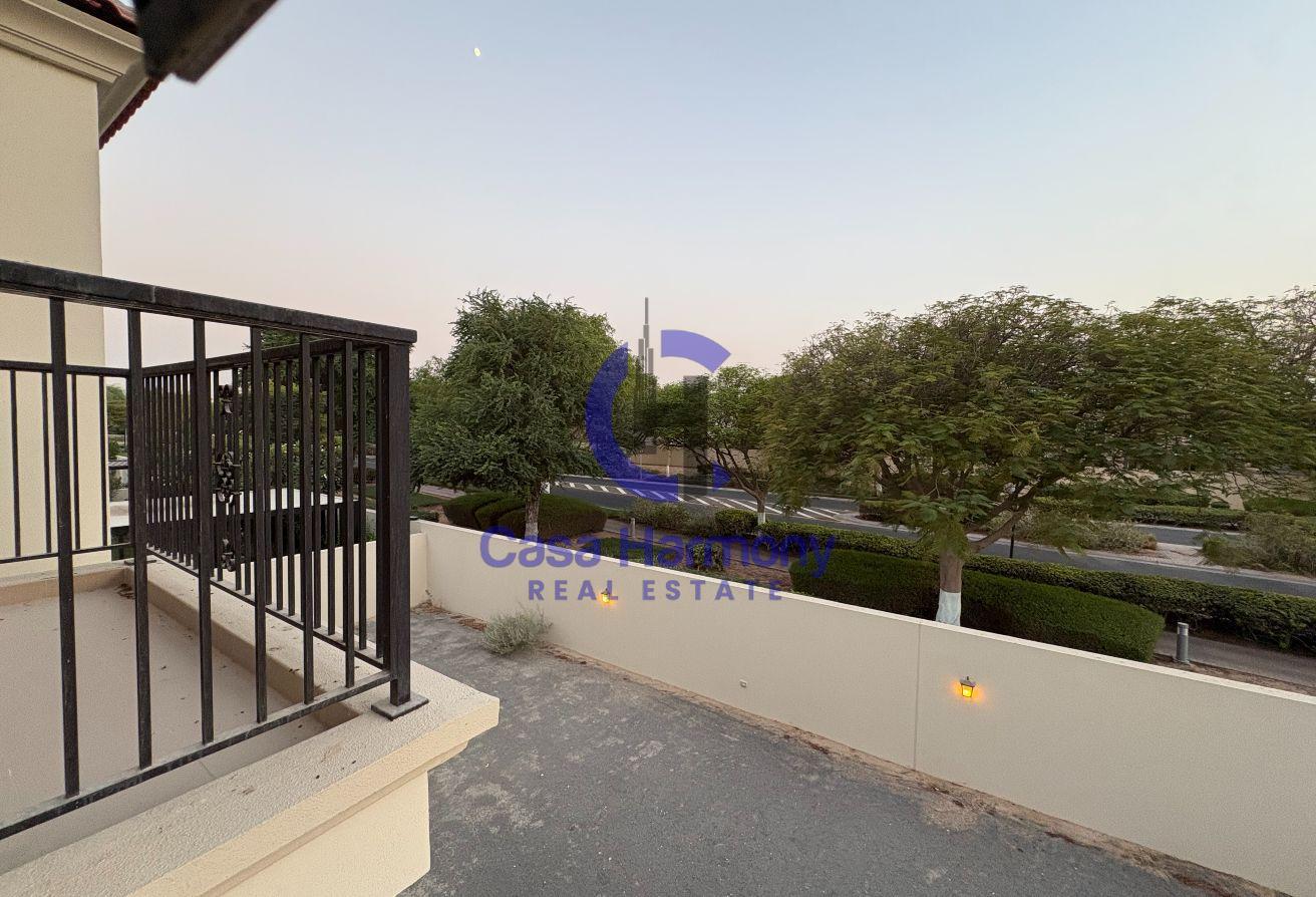 Huge Corner Plot | Single Row | Vacant | 6BR Villa photo 28