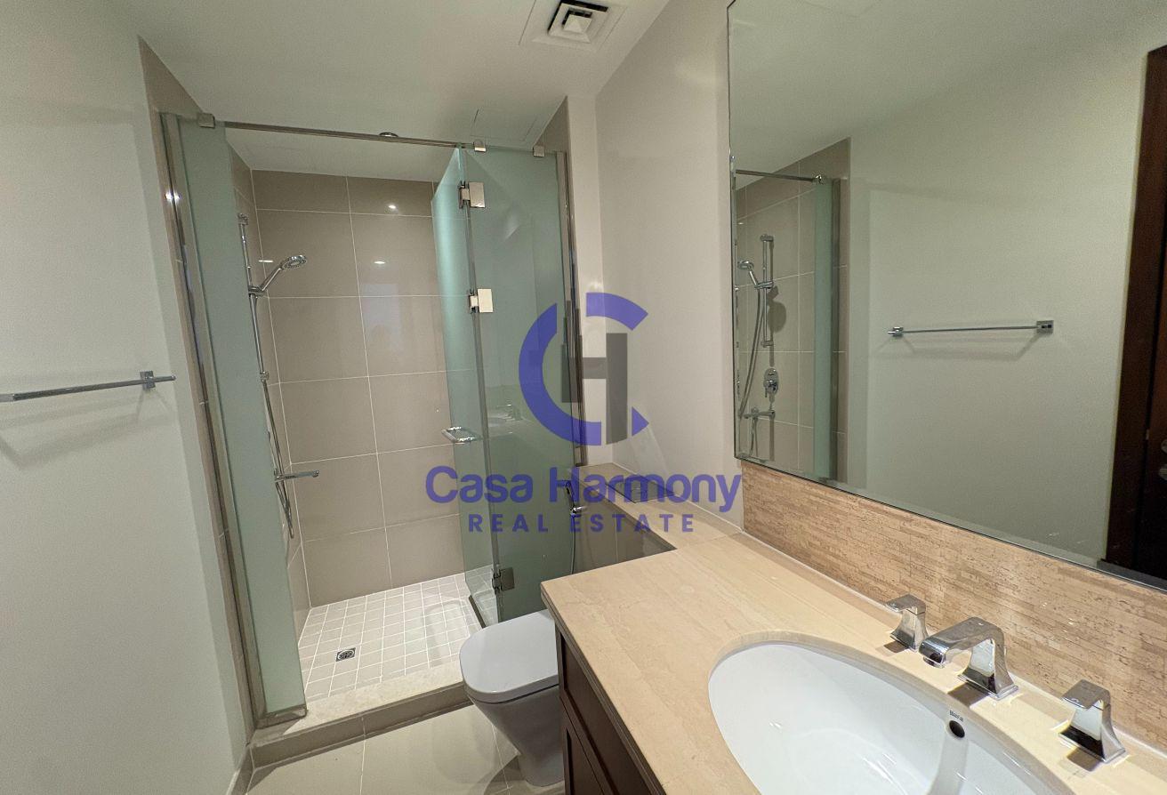 Huge Corner Plot | Single Row | Vacant | 6BR Villa photo 27