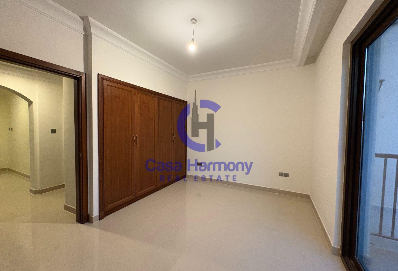 Huge Corner Plot | Single Row | Vacant | 6BR Villa photo 24