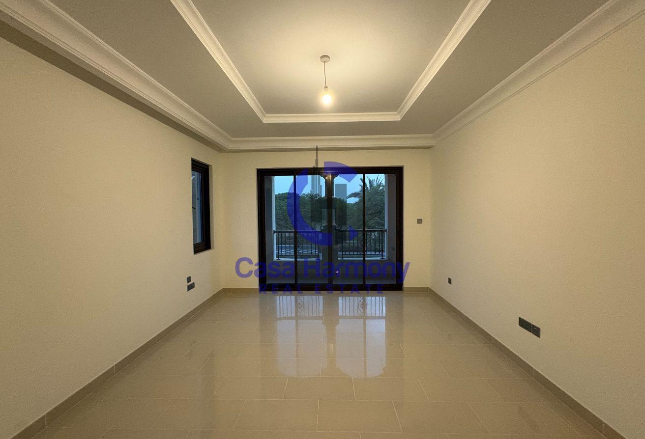 Huge Corner Plot | Single Row | Vacant | 6BR Villa photo 16