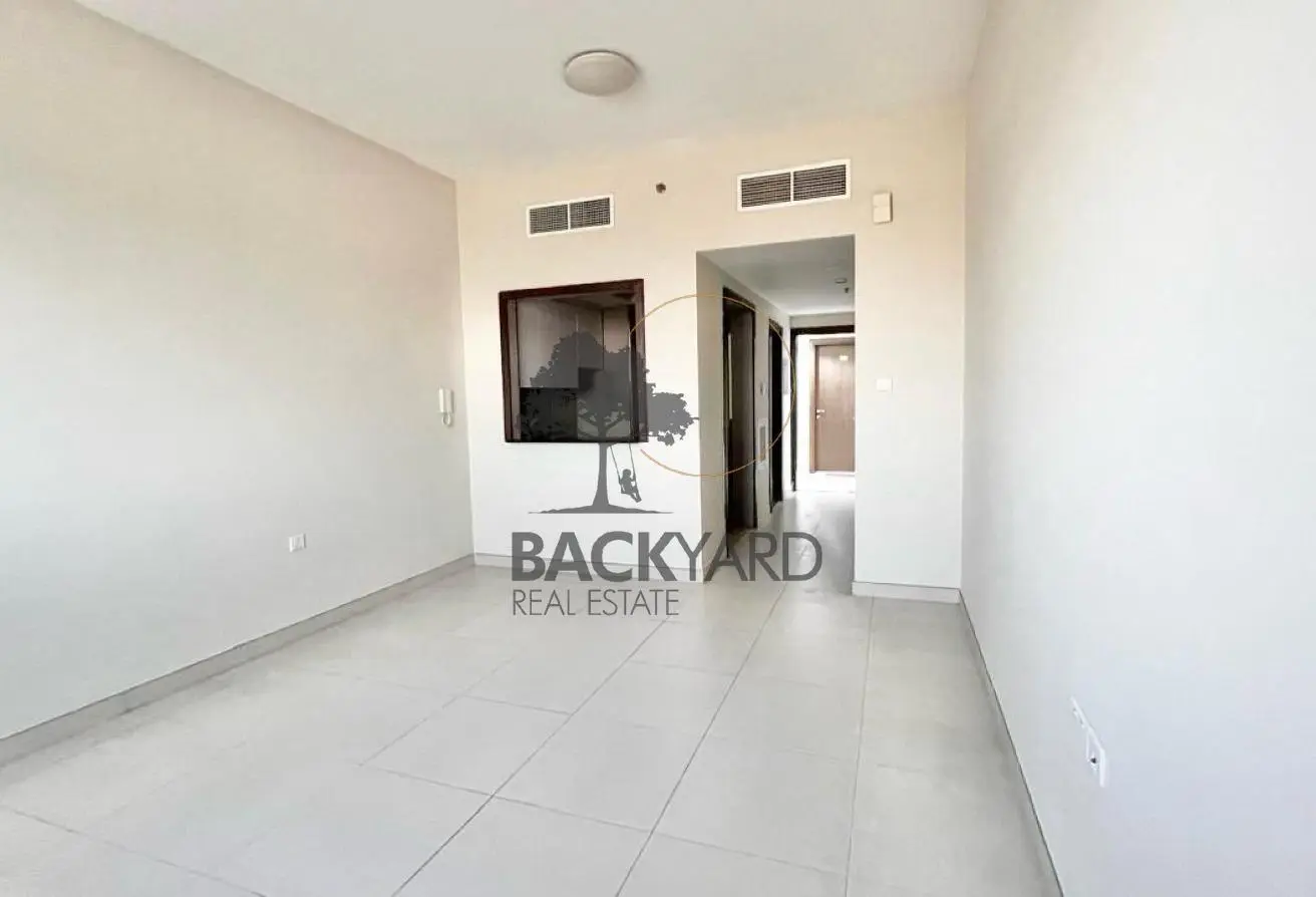 87036213 - Property Main Image