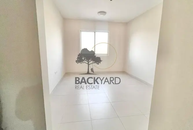 87036213 - Property Image 3