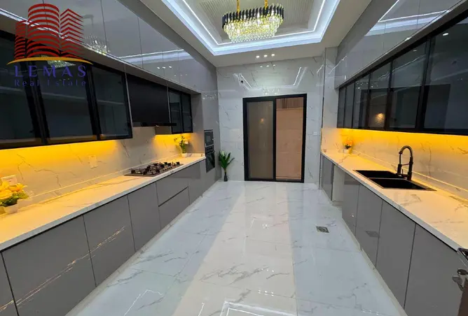 137868683 - صورة العقار 3