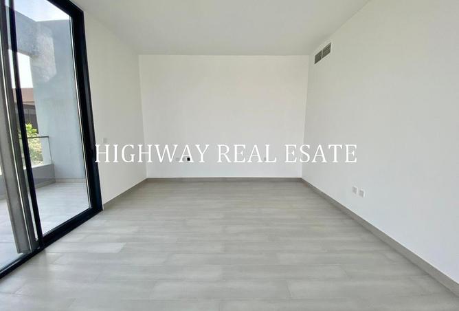 145089471 - Property Image 3