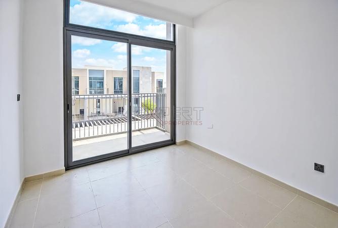 122461330 - Property Image 3