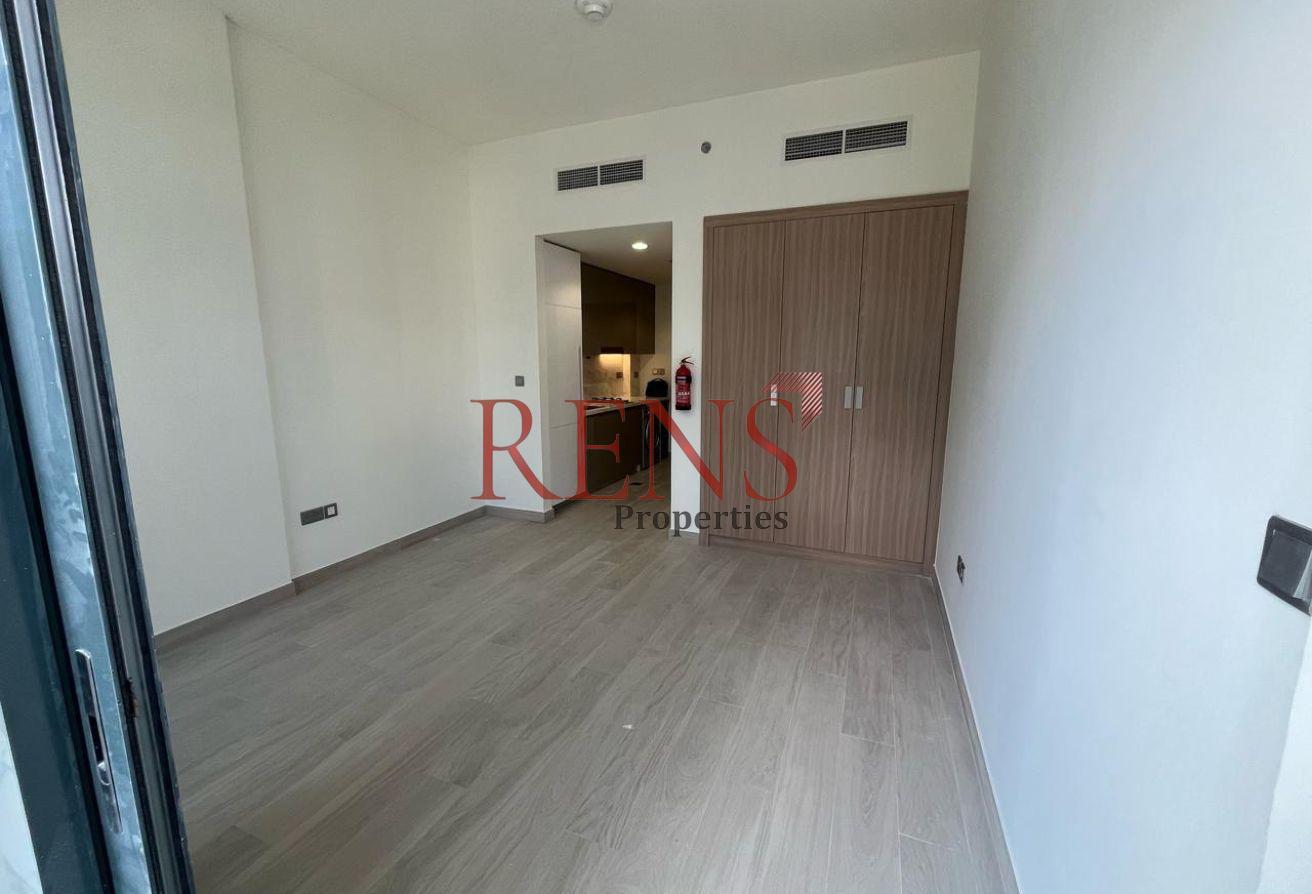 Bright Studio | Modern Finish | Great Value photo 3