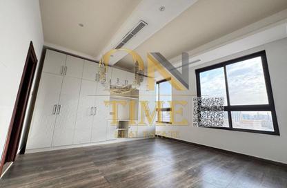 Apartment - 1 Bedroom - 2 Bathrooms for rent in Al Jurf 2 - Al Jurf - Ajman Downtown - Ajman