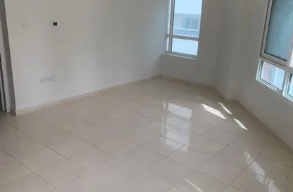 شقة - 2 غرف نوم - 2 حمامات للايجار في المجاز 3 - المجاز - الشارقة