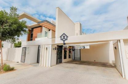 Villa - 4 Bedrooms - 7 Bathrooms for rent in West Yas - Yas Island - Abu Dhabi