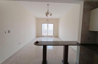 Apartment - Studio - 1 Bathroom for rent in Al Fouad Building - Al Furjan - Dubai Apartment - Studio - 1 Bathroom for rent in Al Fouad Building - Al Furjan - Dubai