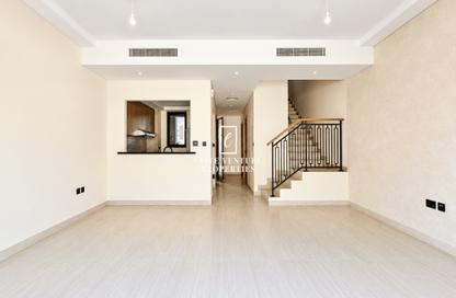 Townhouse - 3 - 3 for rent in Portofino - Damac Lagoons - Dubai