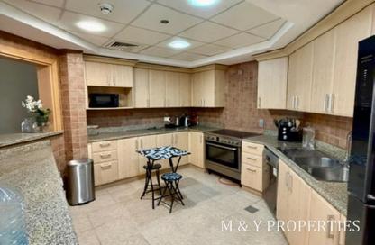 Apartment - 3 - 3 for rent in Jash Falqa - Shoreline Apartments - Palm Jumeirah - Dubai