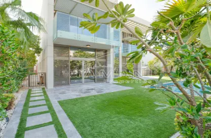 فيلا - 4 غرف نوم - 7 حمامات للايجار في فلل ديستريكت وان - المنطقة وان - مدينة الشيخ محمد بن راشد - دبي